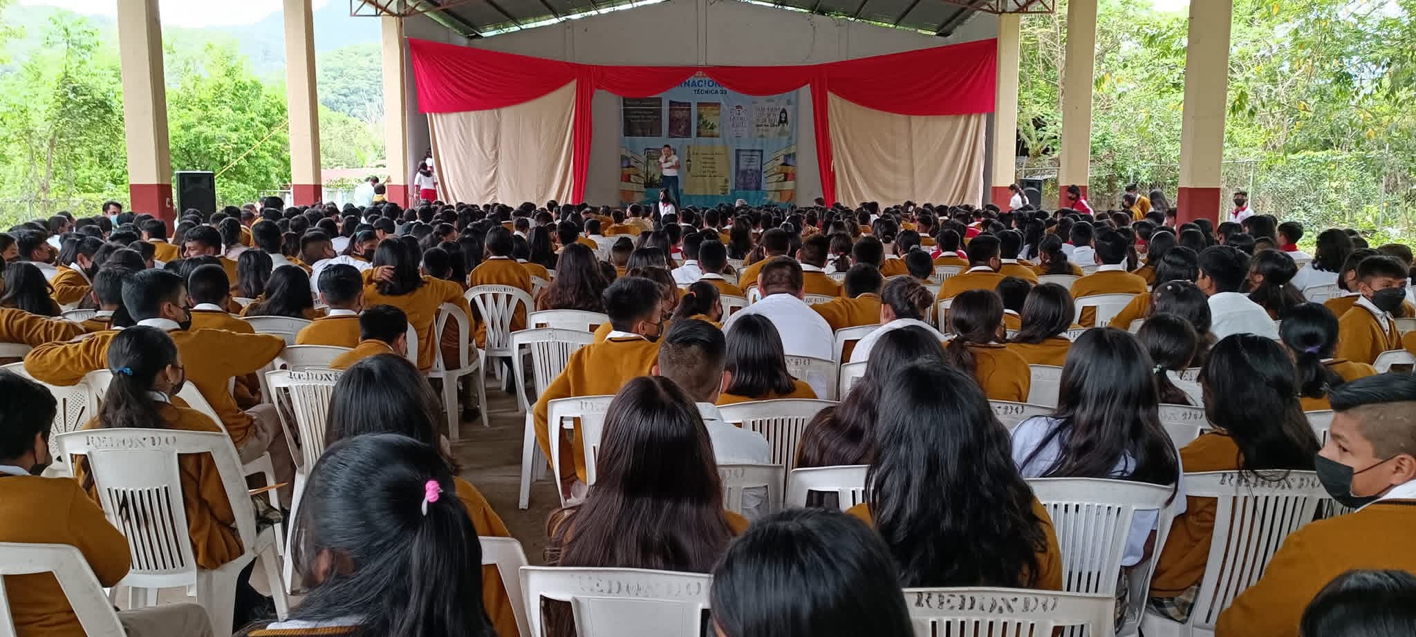 LOGO DE LA SECUNDARIA TECNICA 33